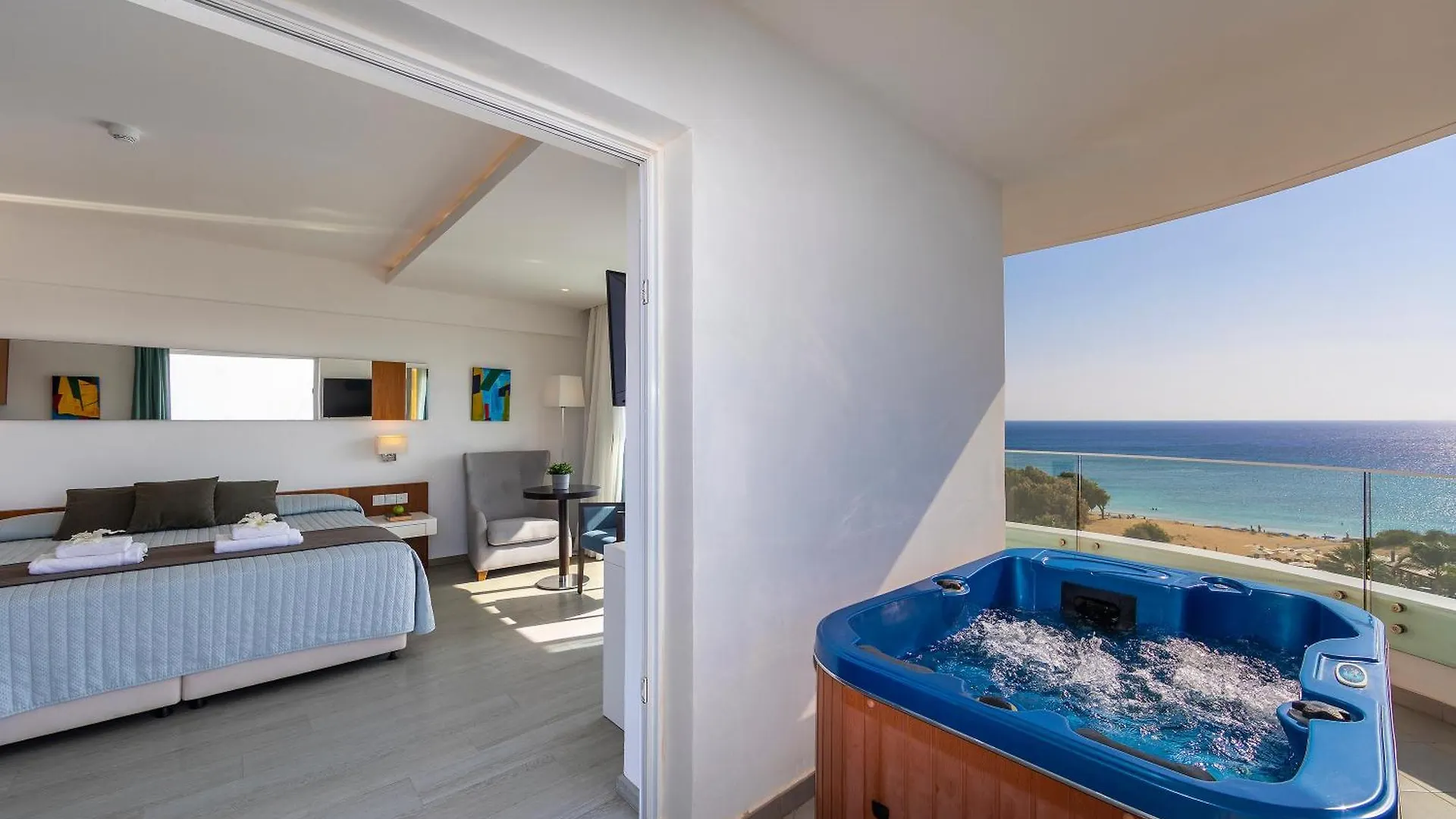 Melissi Beach Hotel & Spa Ayia Napa 4*,