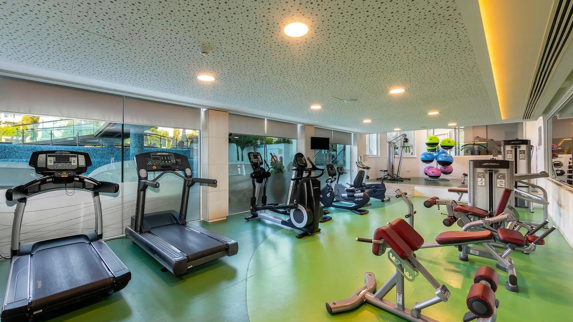 ****  Melissi Beach Hotel & Spa Aya Napa Kıbrıs